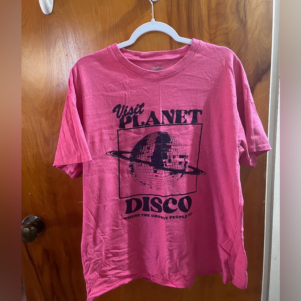 Pink Graphic Tee XL